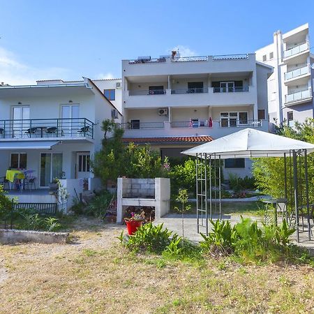 Meri Apartments - Puharic Makarska Zewnętrze zdjęcie