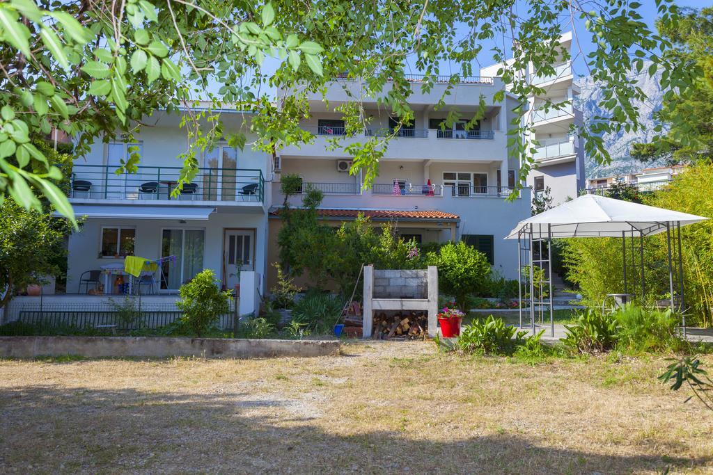 Meri Apartments - Puharic Makarska Zewnętrze zdjęcie