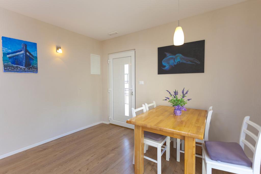 Meri Apartments - Puharic Makarska Zewnętrze zdjęcie