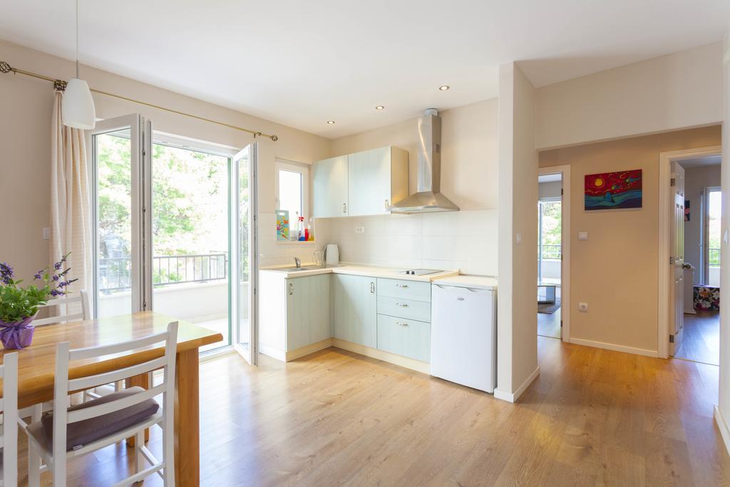 Meri Apartments - Puharic Makarska Zewnętrze zdjęcie